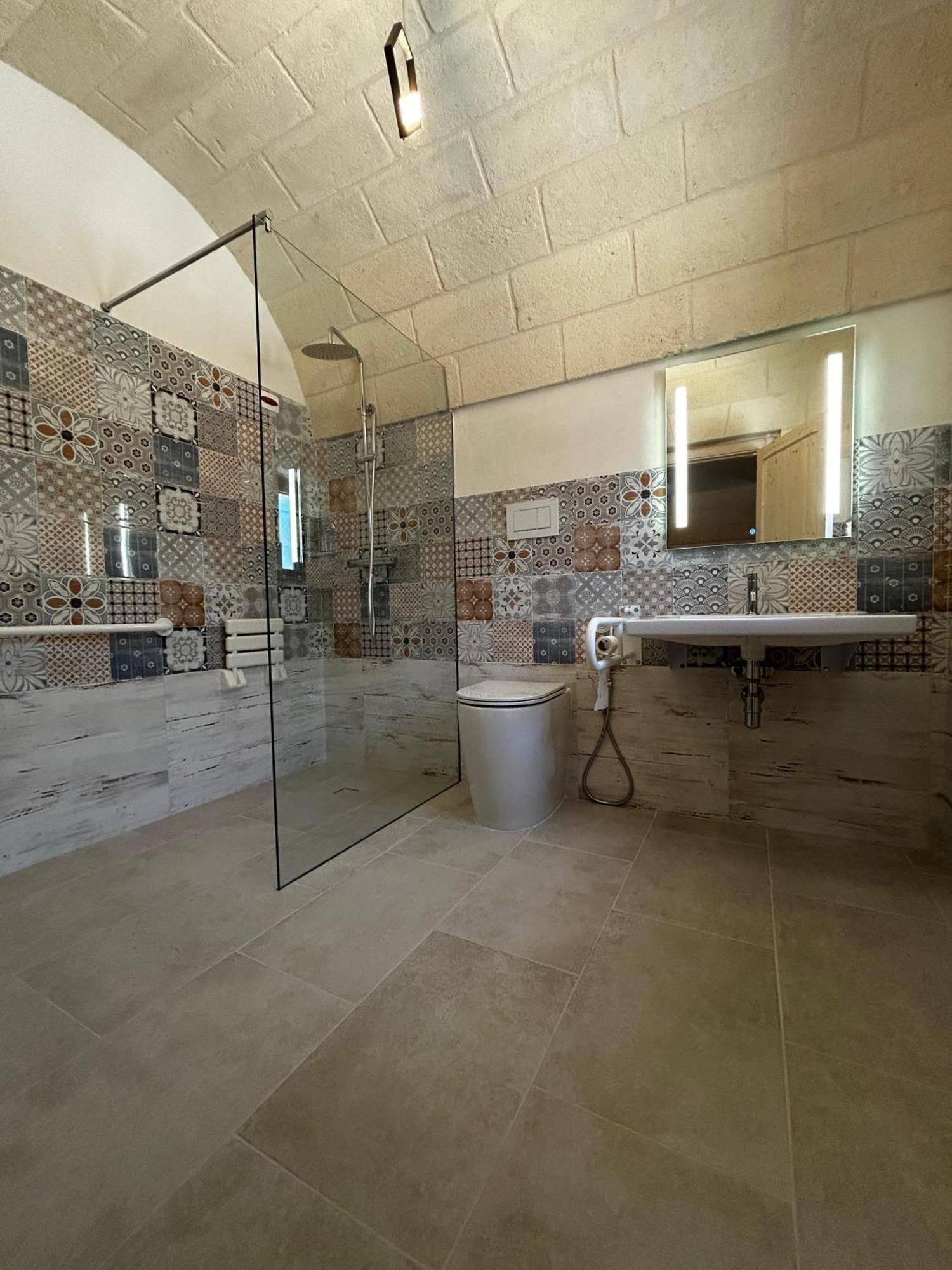 Il Trullo Di Bina Bed & Breakfast Pezze Di Greco Exterior photo
