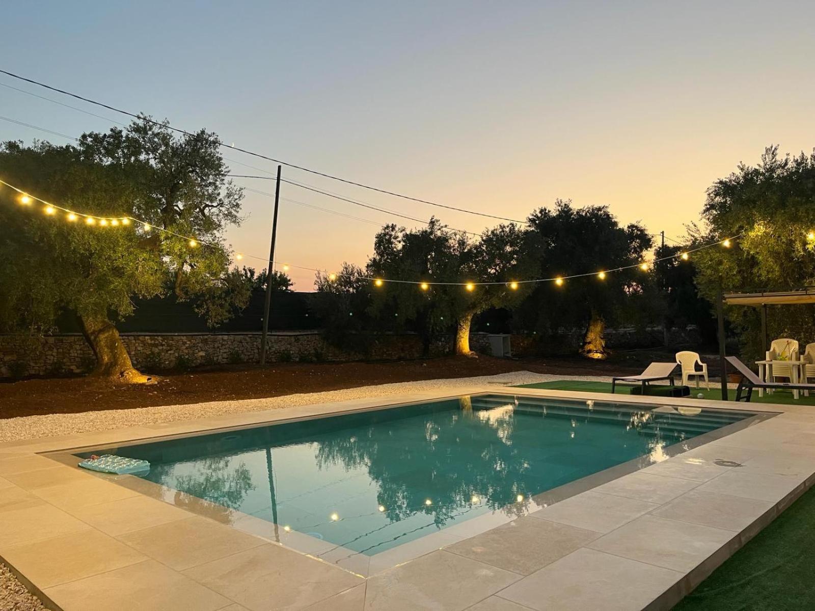 Il Trullo Di Bina Bed & Breakfast Pezze Di Greco Exterior photo