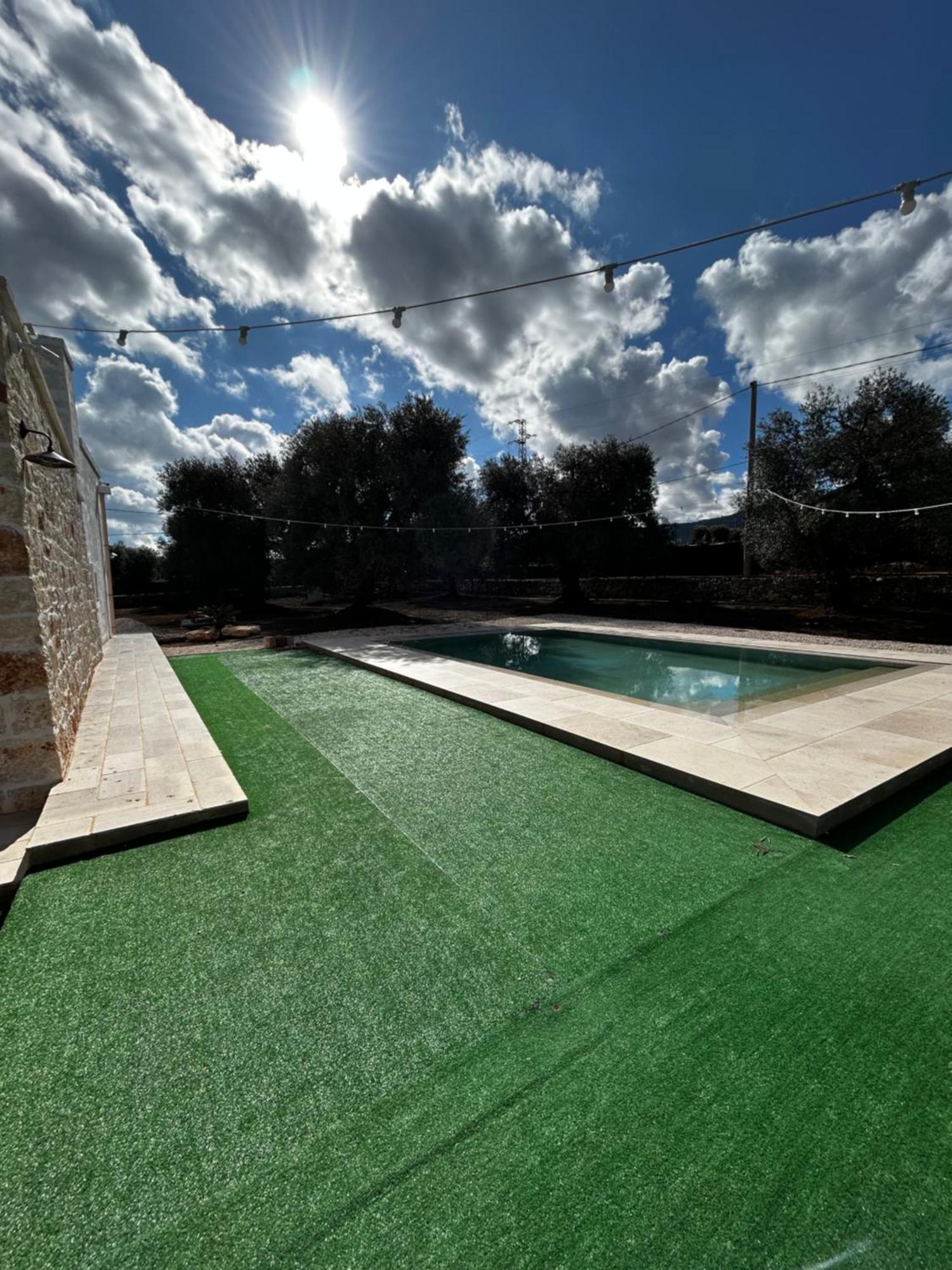 Il Trullo Di Bina Bed & Breakfast Pezze Di Greco Exterior photo